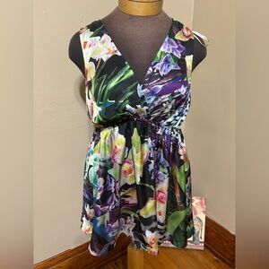 BOSTON PROPER FLORAL SATIN V NECK TUNIC TOP, SIZE Medium